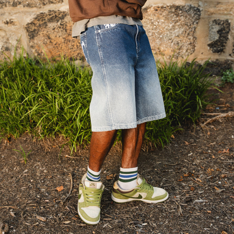 8W FADE BAGGY JORTS BLUE