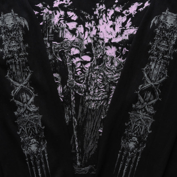 CASTLE KNIGHT L/S TEE BLACK