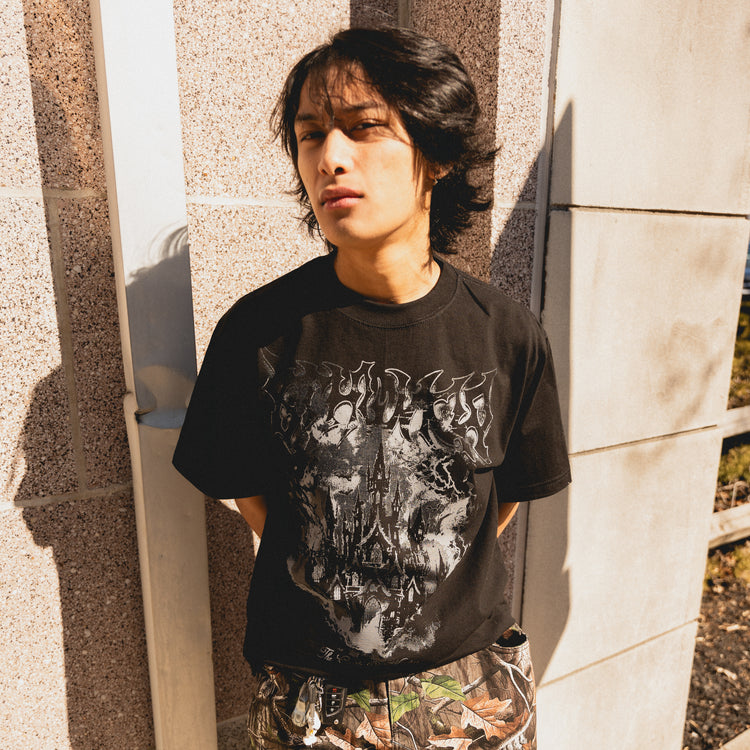 CASTLE OF WONDER TEE BLACK