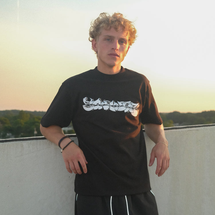 GRAFFITI TEE BLACK