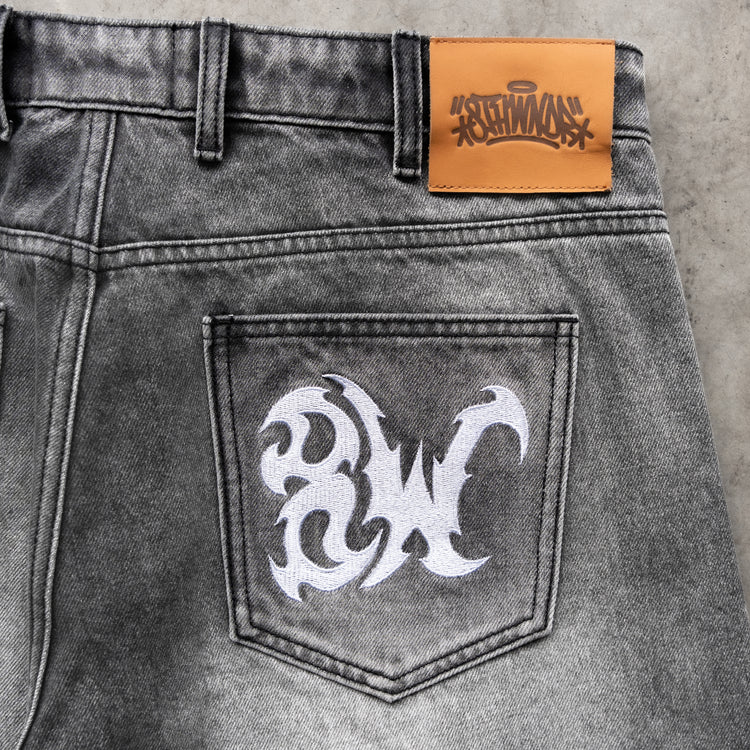 8W GREYSCALE BAGGY JEANS