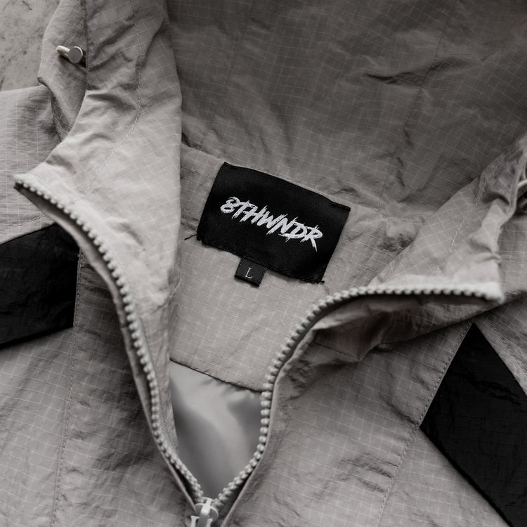 8W NYLON ANORAK GREY