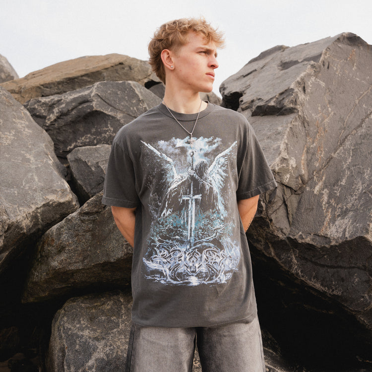 SWORD OF HEAVEN TEE VINTAGE BLACK