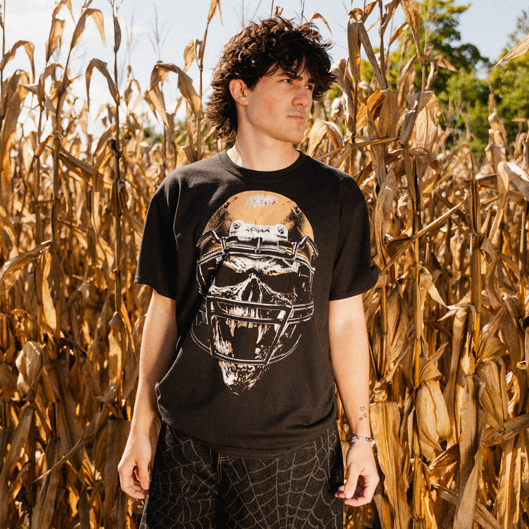 SKULL HELMET TEE BLACK