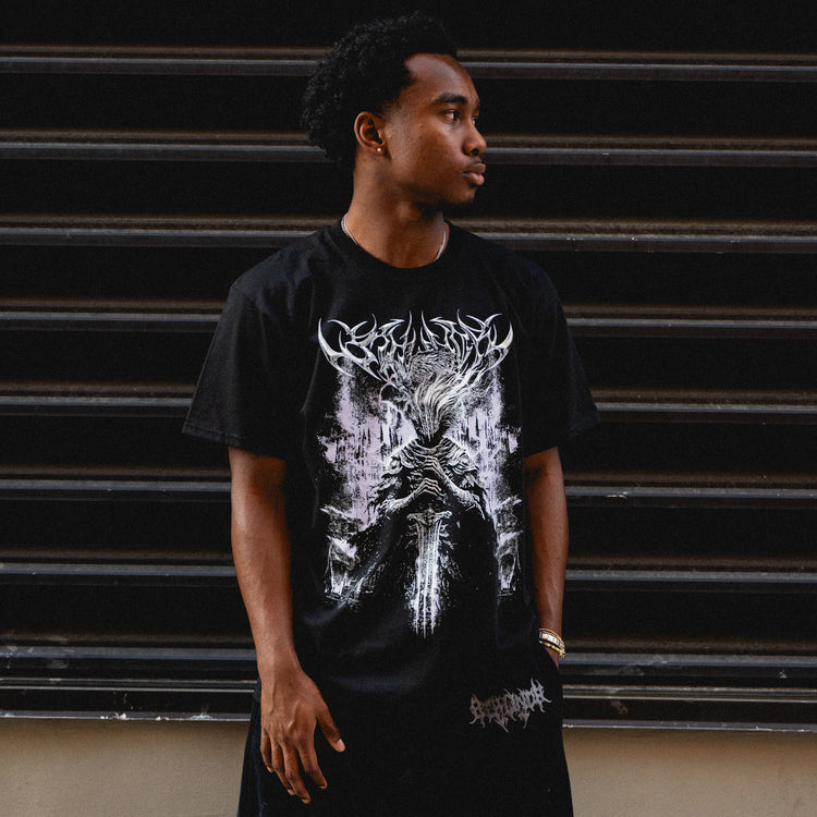 NAMELESS KING TEE BLACK