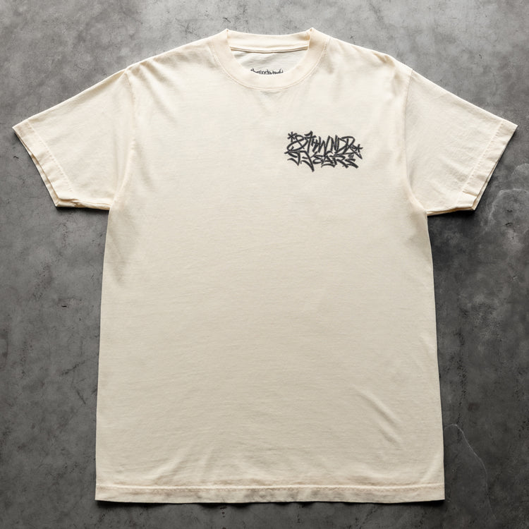 9 YEAR GRAFFITI TEE CREAM
