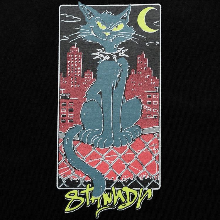 CAT TEE BLACK — concrete front design close-up