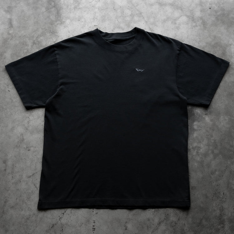 BASIC EMBROIDERED TEE BLACK