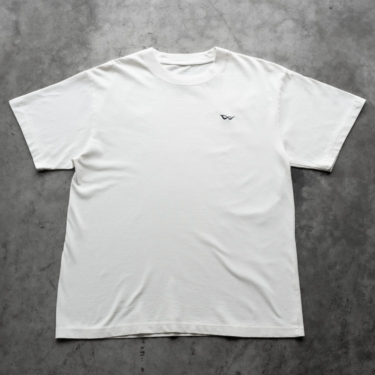 BASIC EMBROIDERED TEE WHITE
