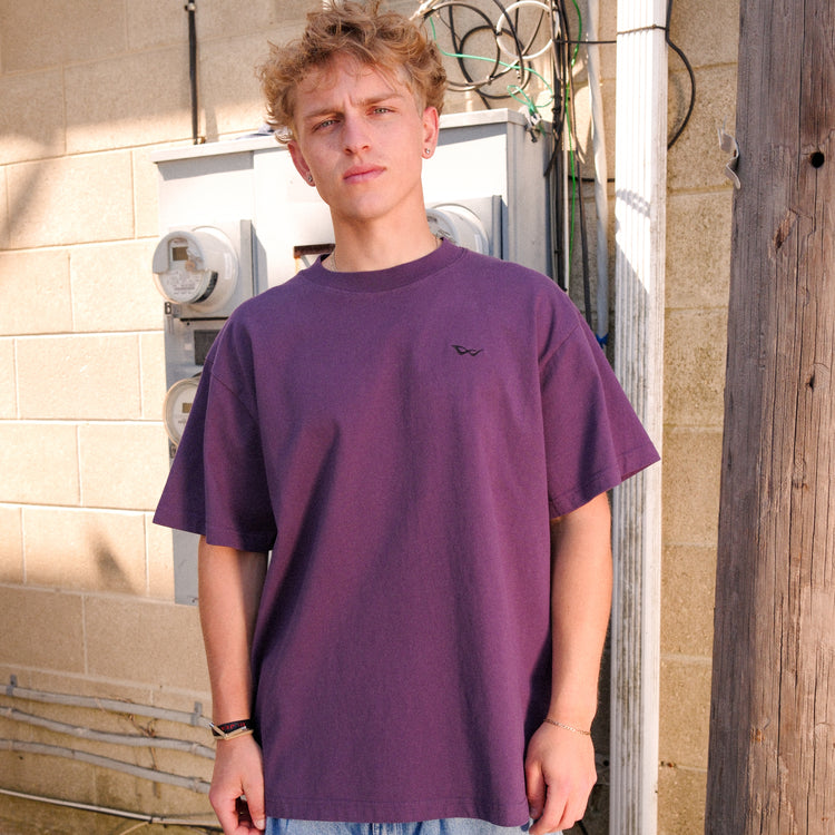 BASIC EMBROIDERED TEE PURPLE