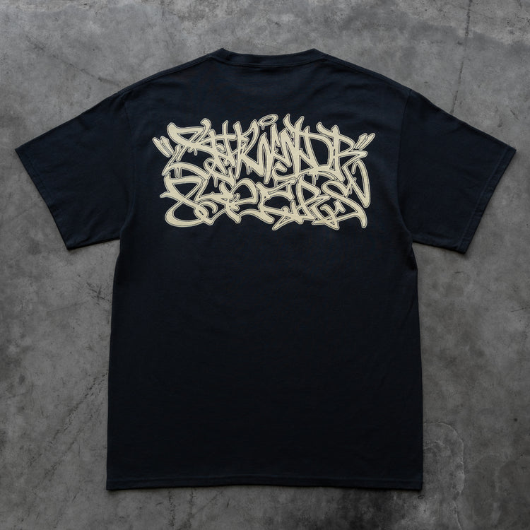 8 YEAR GRAFFITI TEE BLACK