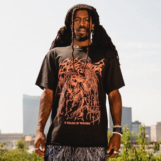8 YEAR ANGEL TEE BLACK