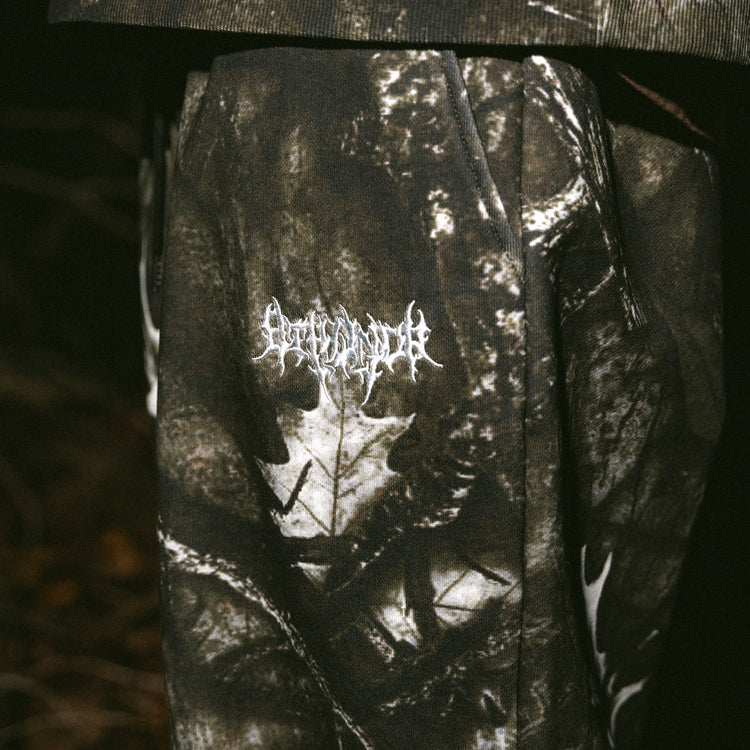 DARK CAMO BAGGY SWEATPANTS