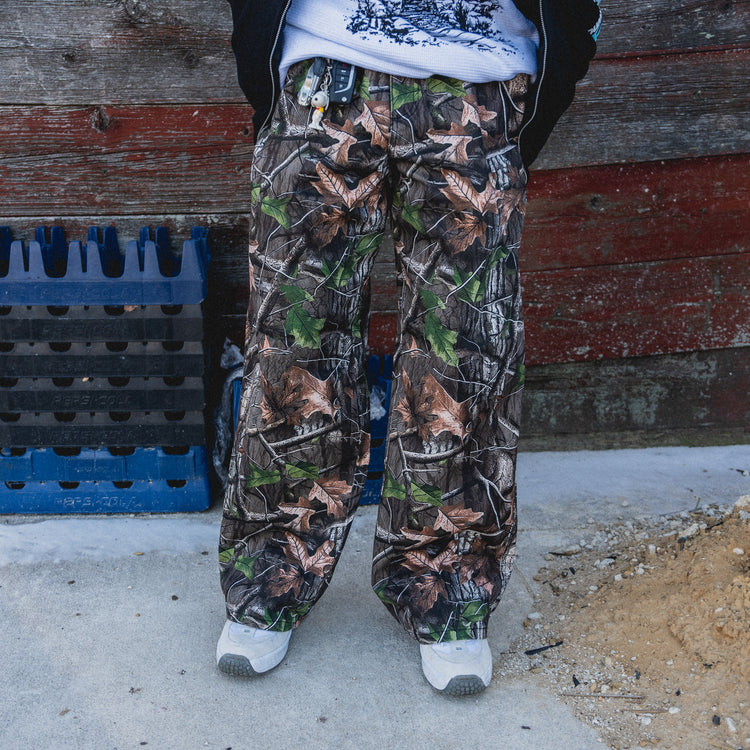 8W FOREST CAMO BAGGY JEANS