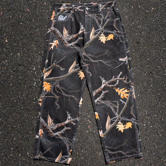 8W NIGHT CAMO BAGGY JEANS