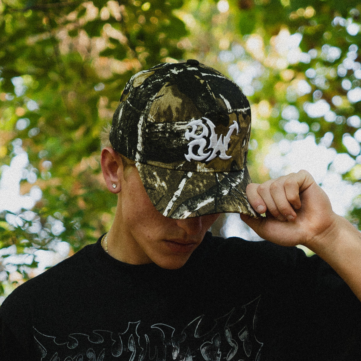 8W CAMO HAT