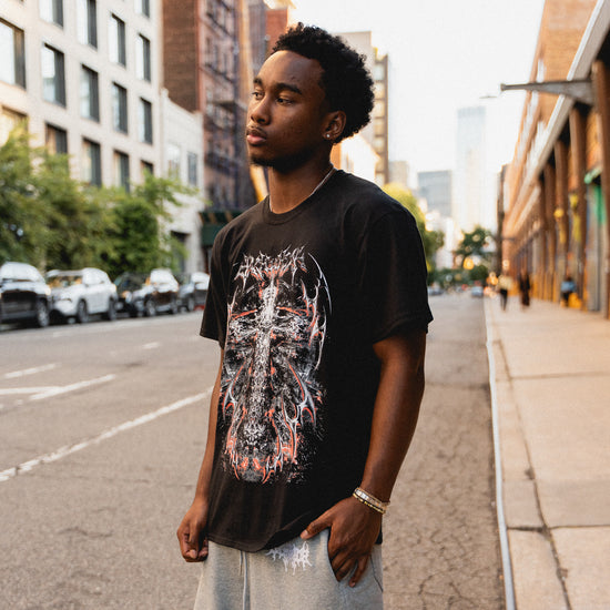 TRIBAL CROSS TEE BLACK