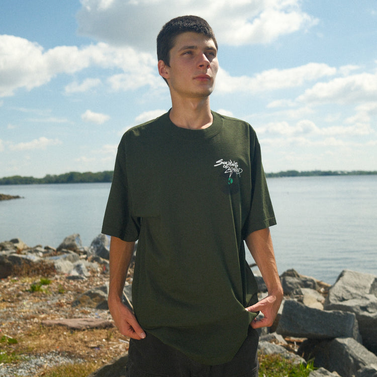 SOUNDS OF WNDR TEE MOSS