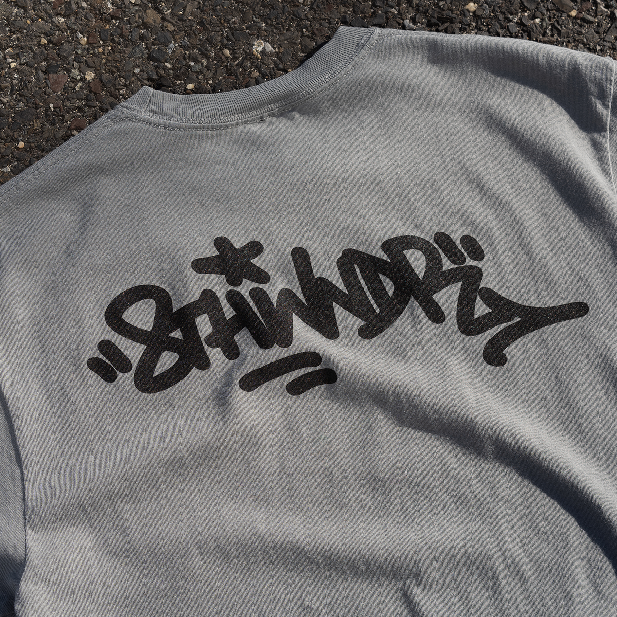 GRAFFITI TEE GREY