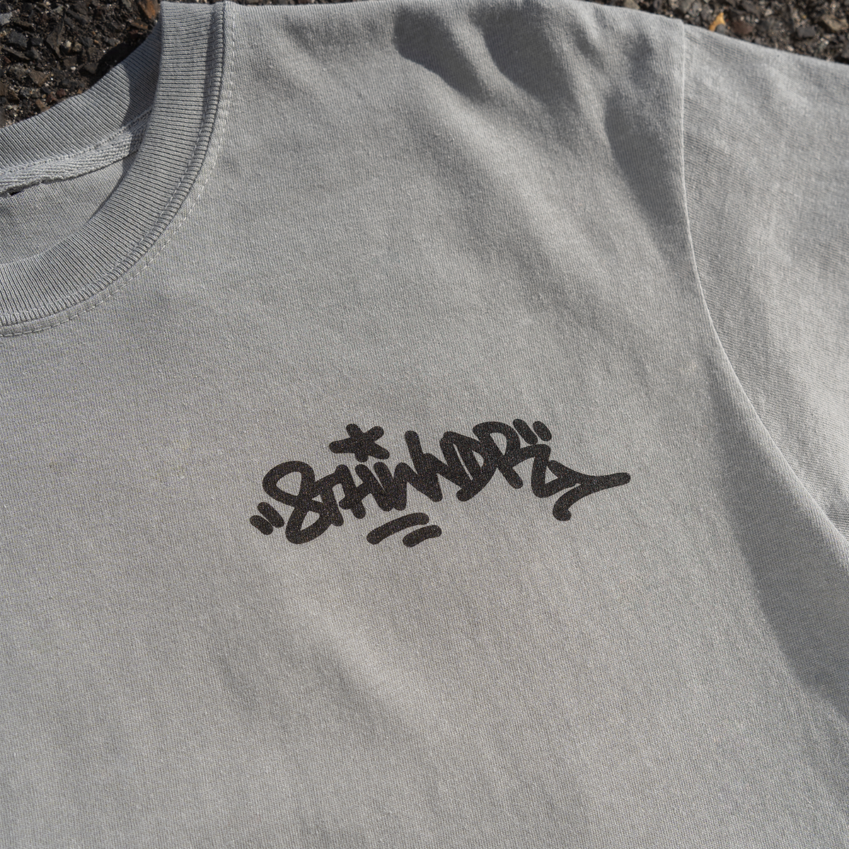 GRAFFITI TEE GREY