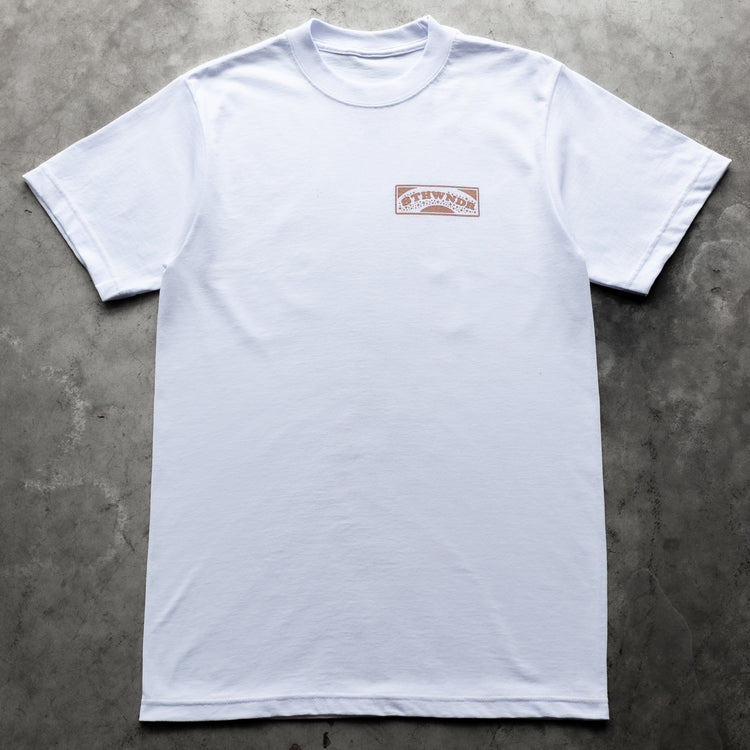 ONE WISH WONDER TEE WHITE — concrete full front