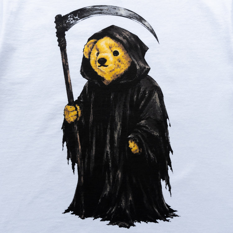 REAPER BEAR TEE WHITE — concrete front design close-up