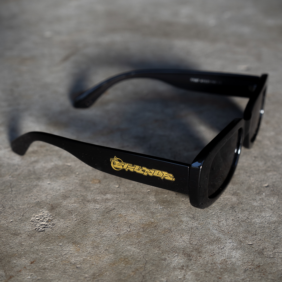 CYBER GLASSES BLACK